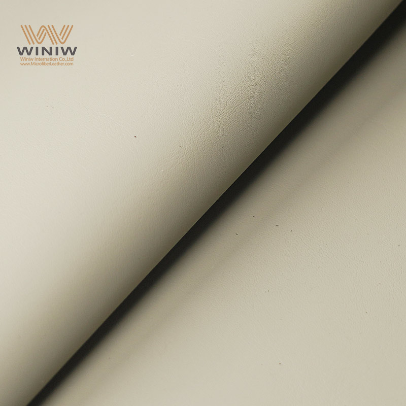 El cuero sintético de poliuretano conquista corazones en moda y hogar.