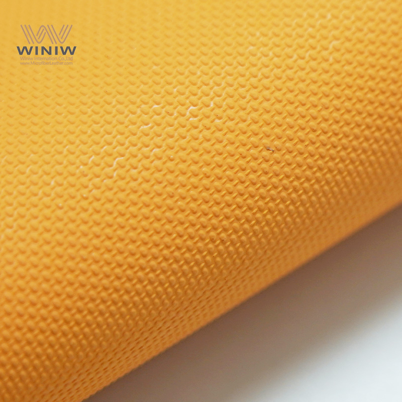 Análisis de un balón de fútbol de cuero sintético: ¿qué balón personalizado se siente mejor?